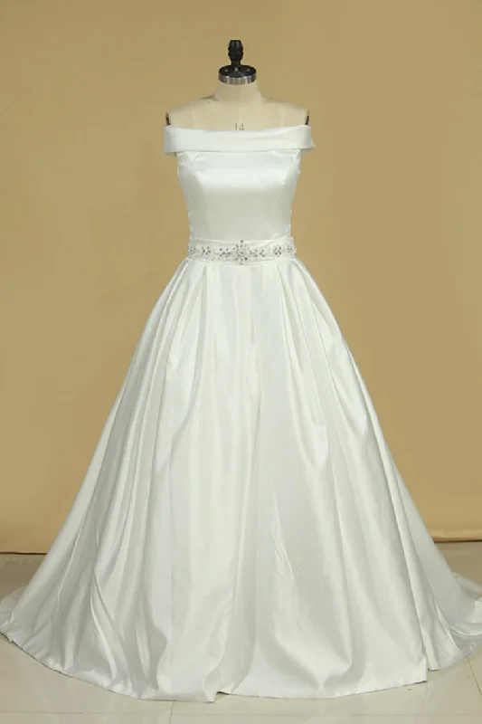 Vintage Wedding Dresses Boat Neck A Line Satin With Ribbon Tunics Satin smooth