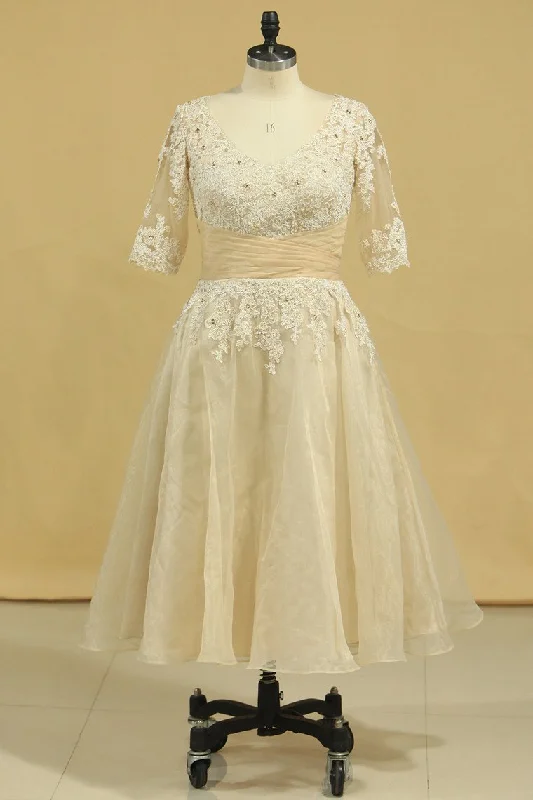 Wedding Dresses A Line V Neck Half Sleeves Plus Size With Applique & Beads Organza Tunics Luxurious high-end